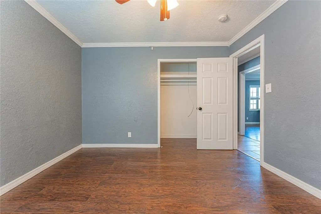 Photo 13 — 409 S 15th Street, Clinton, OK 73601