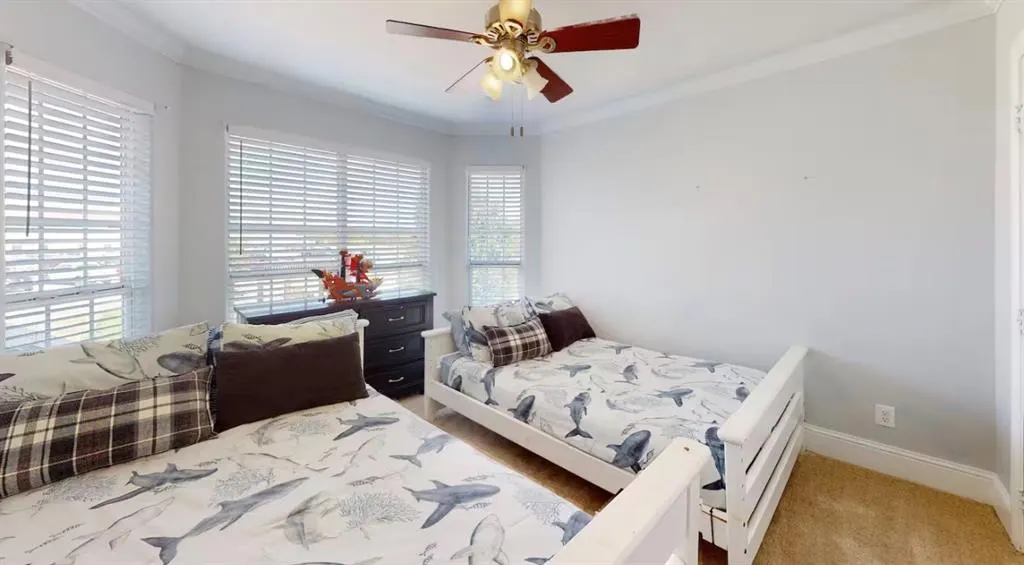 Photo 17 — 520 Holiday Drive, Ardmore, OK 73401
