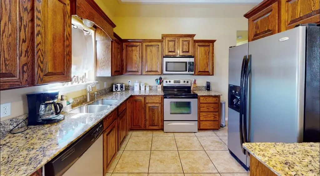 Photo 24 — 520 Holiday Drive, Ardmore, OK 73401