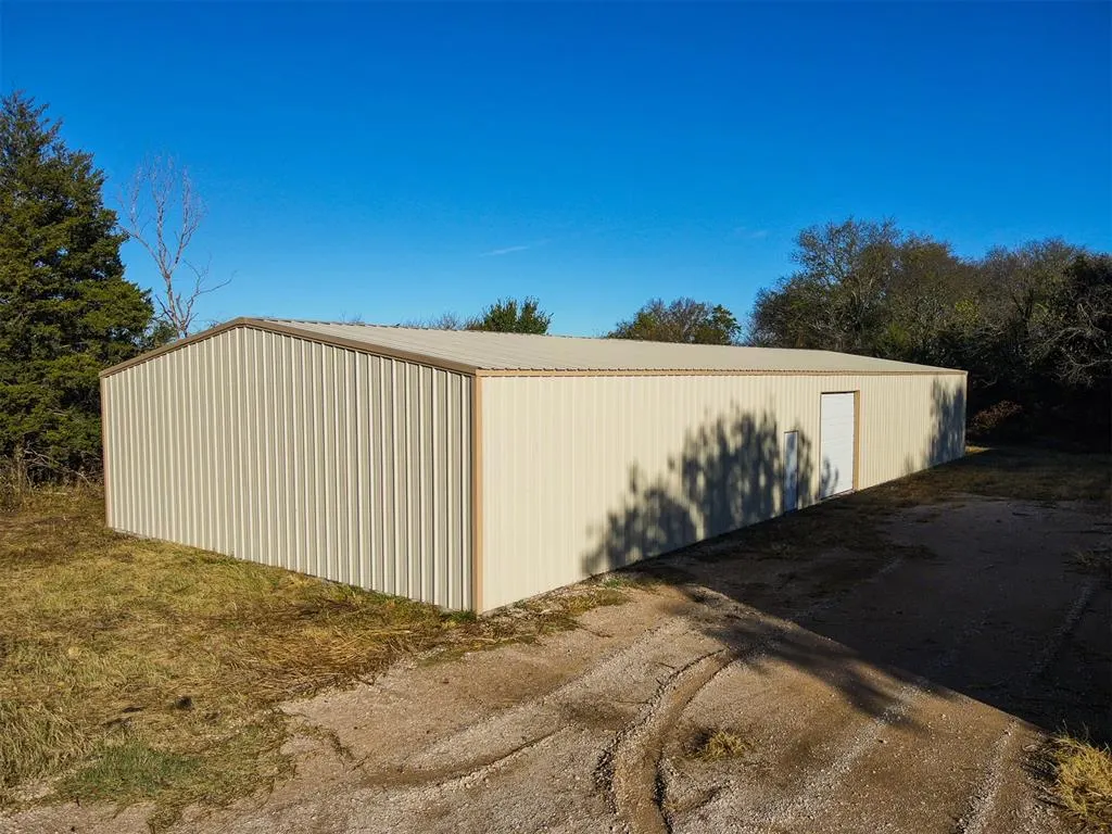 Photo 3 — 8201 Centennial Farms Drive, Coyle, OK 73027