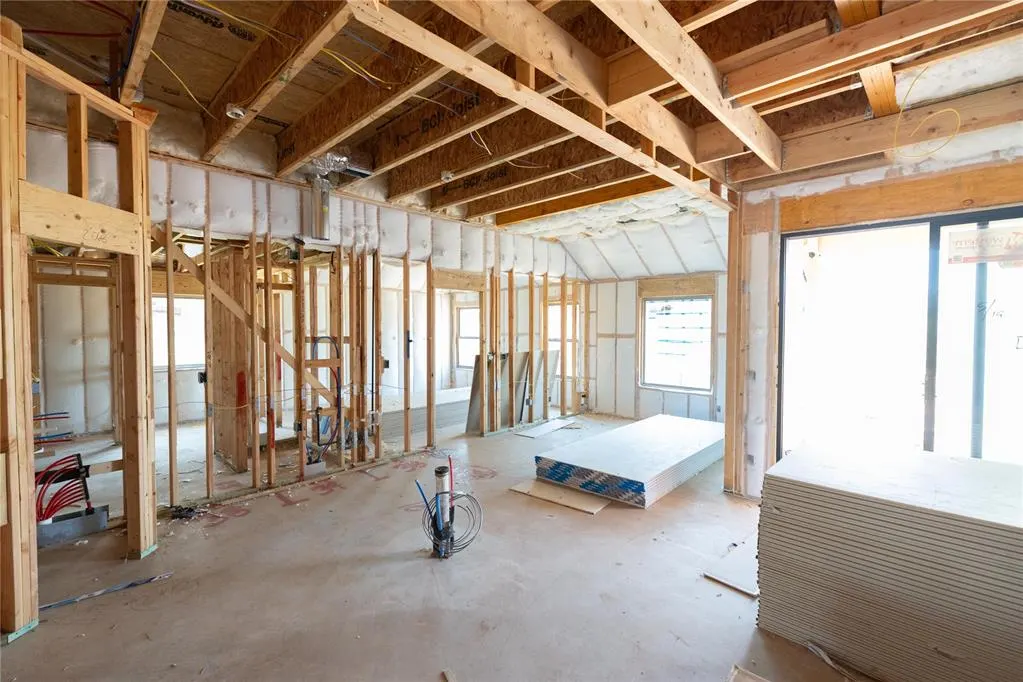 Photo 4 — 8924 Grey Joy Road, Edmond, OK 73007