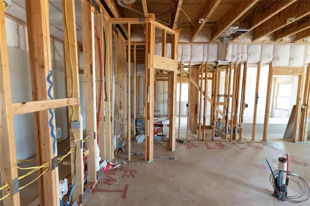 Photo 5 — 8924 Grey Joy Road, Edmond, OK 73007