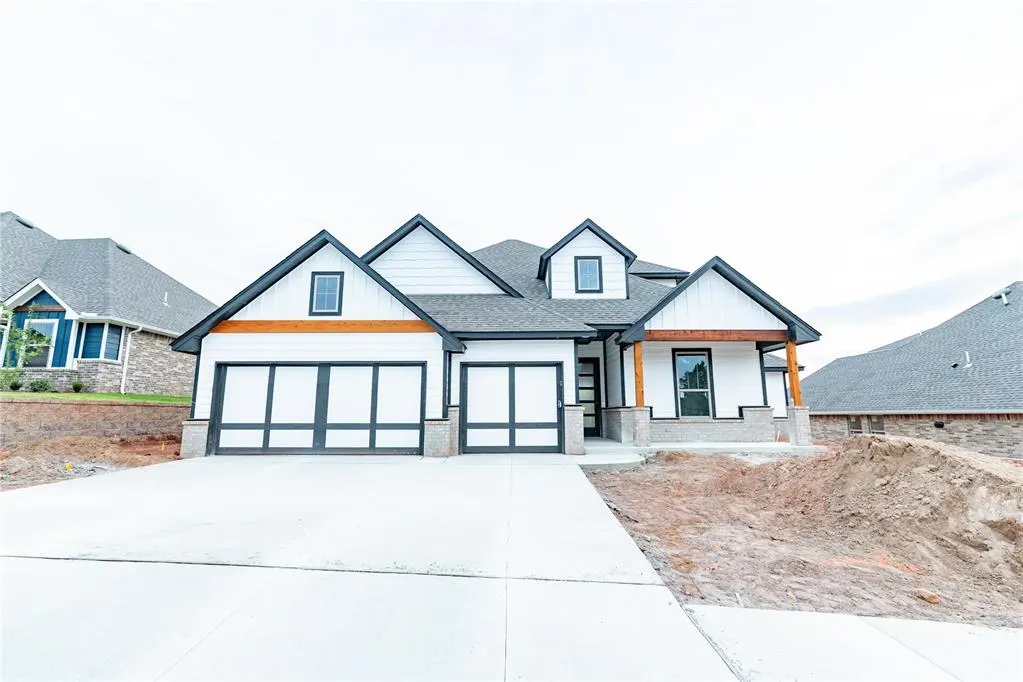 Front exterior — 8924 Grey Joy Road, Edmond, OK 73007