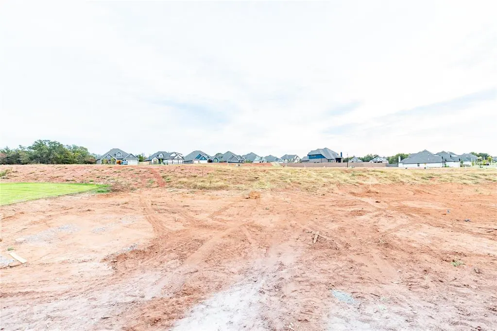 Photo 9 — 8924 Grey Joy Road, Edmond, OK 73007