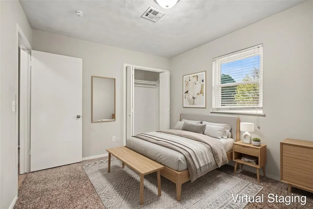 Photo 14 — 1104 NE 5th Street, Moore, OK 73160