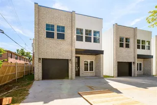 Sold home at 1711 NW 11th Street