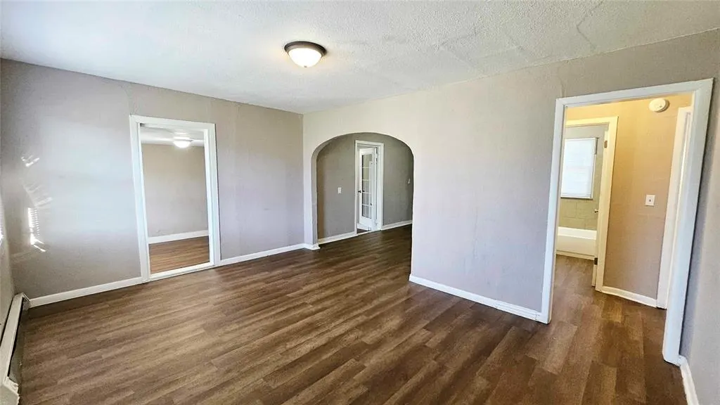 Photo 2 — 1505 NE 29th Street, Oklahoma City, OK 73111