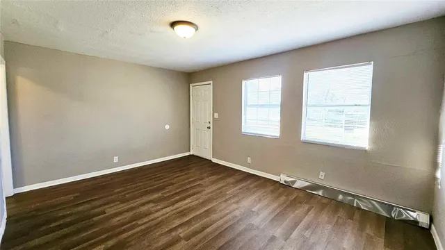 Photo 4 — 1505 NE 29th Street, Oklahoma City, OK 73111