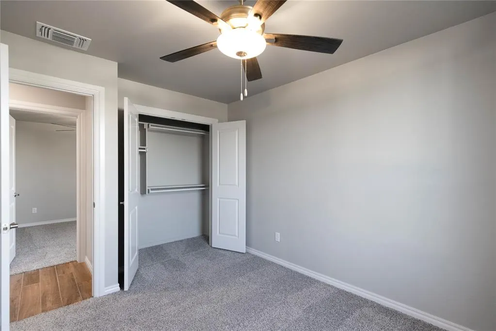 Photo 15 — 8700 Poppey Place, Yukon, OK 73099