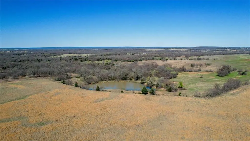 Photo 3 — 9573 W Rocking Road, Atoka, OK 74525