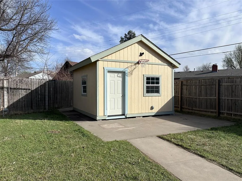 Photo 2 — 6112 N Quapah Avenue, Oklahoma City, OK 73112