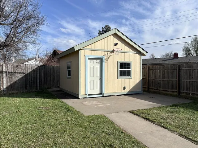 Photo 2 — 6112 N Quapah Avenue, Oklahoma City, OK 73112