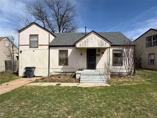 Sold home at 1731 NW Ash Avenue