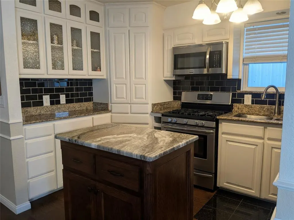 Photo 5 — 7112 S Winston Way, Oklahoma City, OK 73139