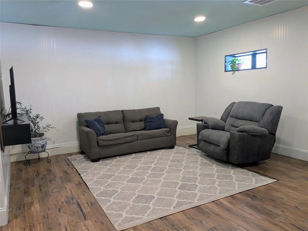 Photo 12 — 7112 S Winston Way, Oklahoma City, OK 73139