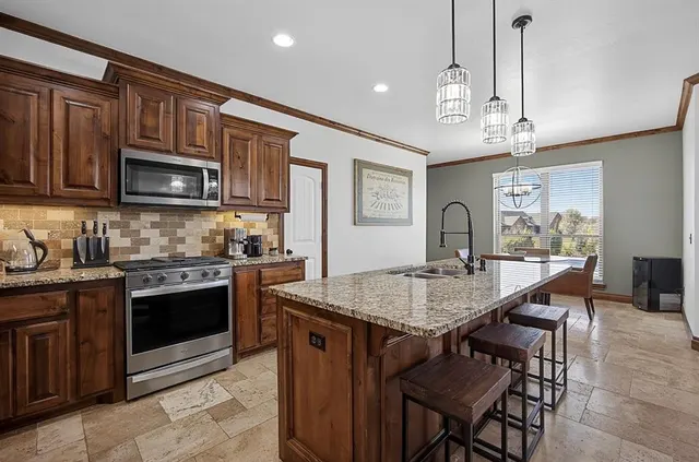 Photo 4 — 2398 Lake Front Drive, Blanchard, OK 73010