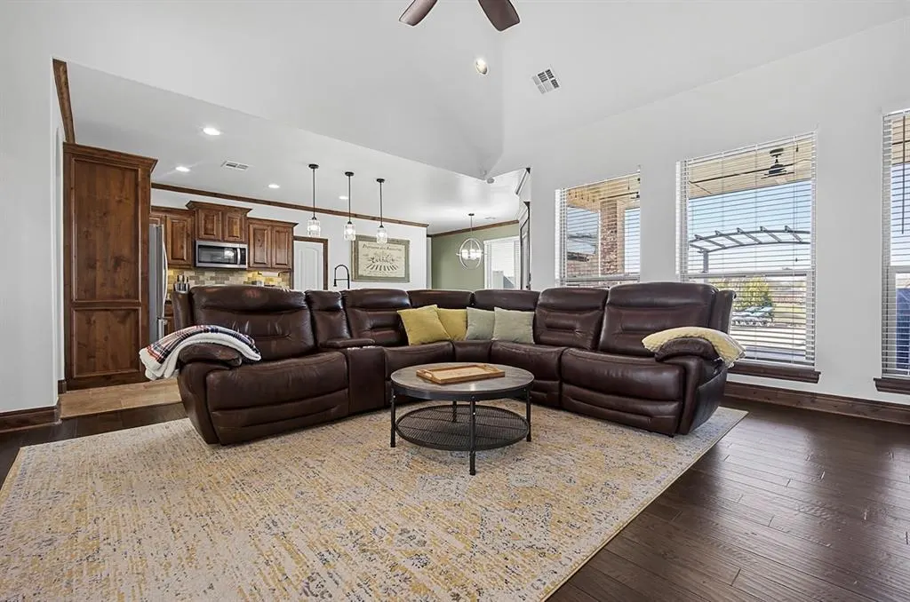 Photo 9 — 2398 Lake Front Drive, Blanchard, OK 73010