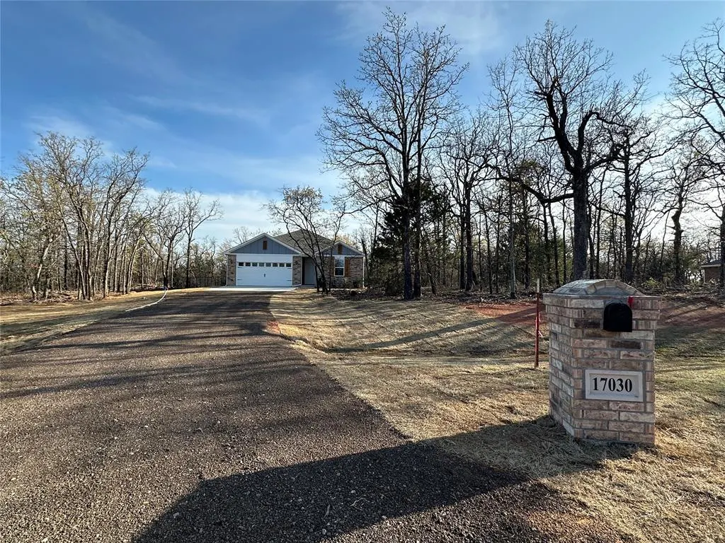 Front exterior — 17030 Oak Ridge Circle, Newalla, OK 74857