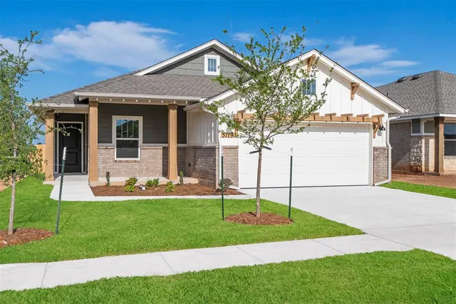Front exterior — 3719 Eureka Drive, Norman, OK 73069