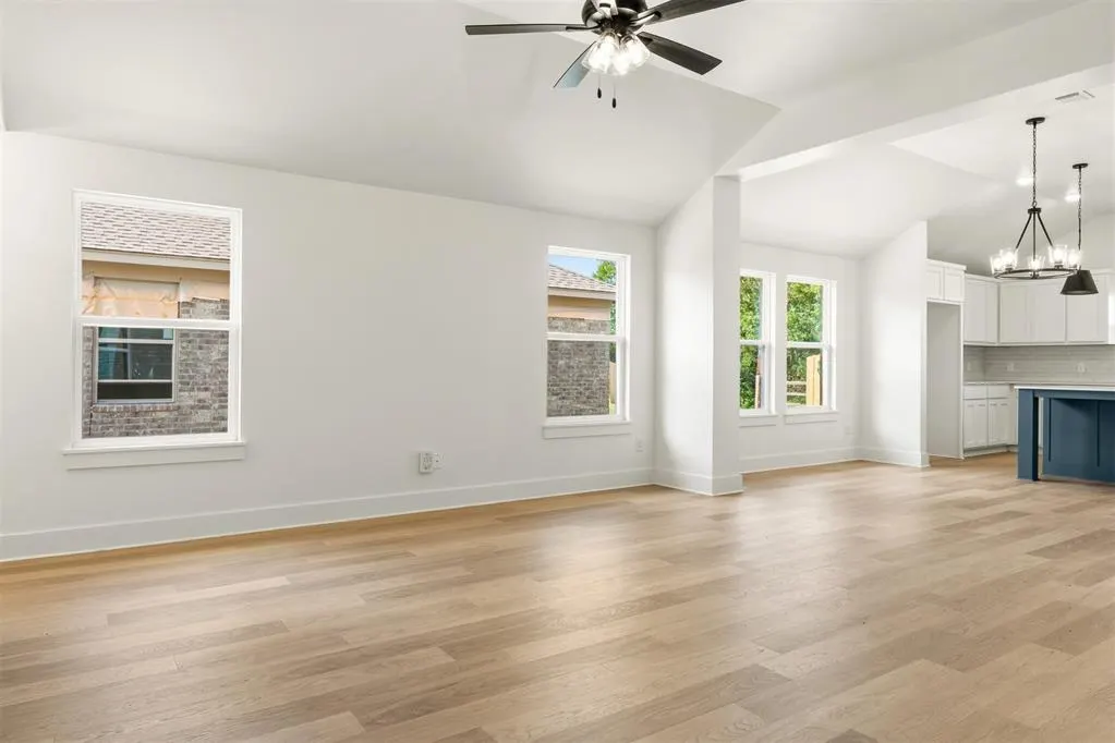 Photo 5 — 3719 Eureka Drive, Norman, OK 73069