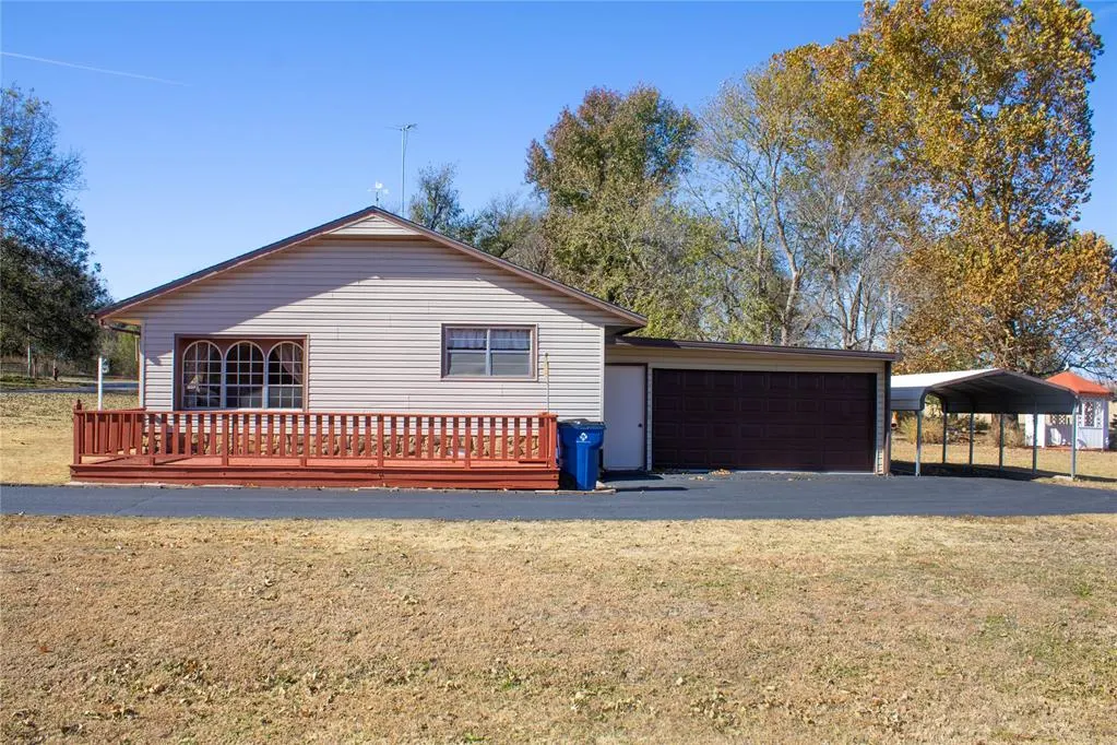 Photo 3 — 509 W G Street, Alex, OK 73002