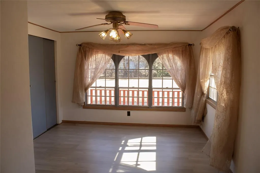 Photo 12 — 509 W G Street, Alex, OK 73002