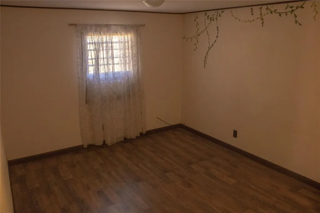 Photo 14 — 509 W G Street, Alex, OK 73002