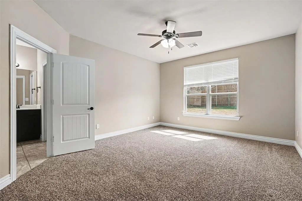 Photo 14 — 1824 Derail Street, Yukon, OK 73099