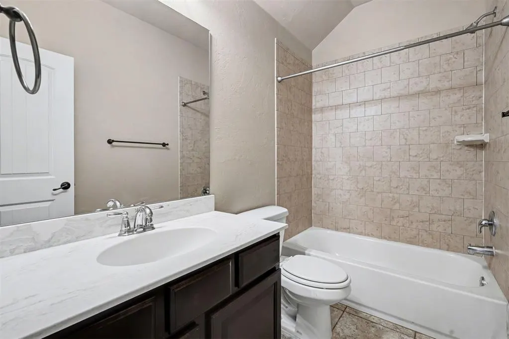 Photo 22 — 1824 Derail Street, Yukon, OK 73099
