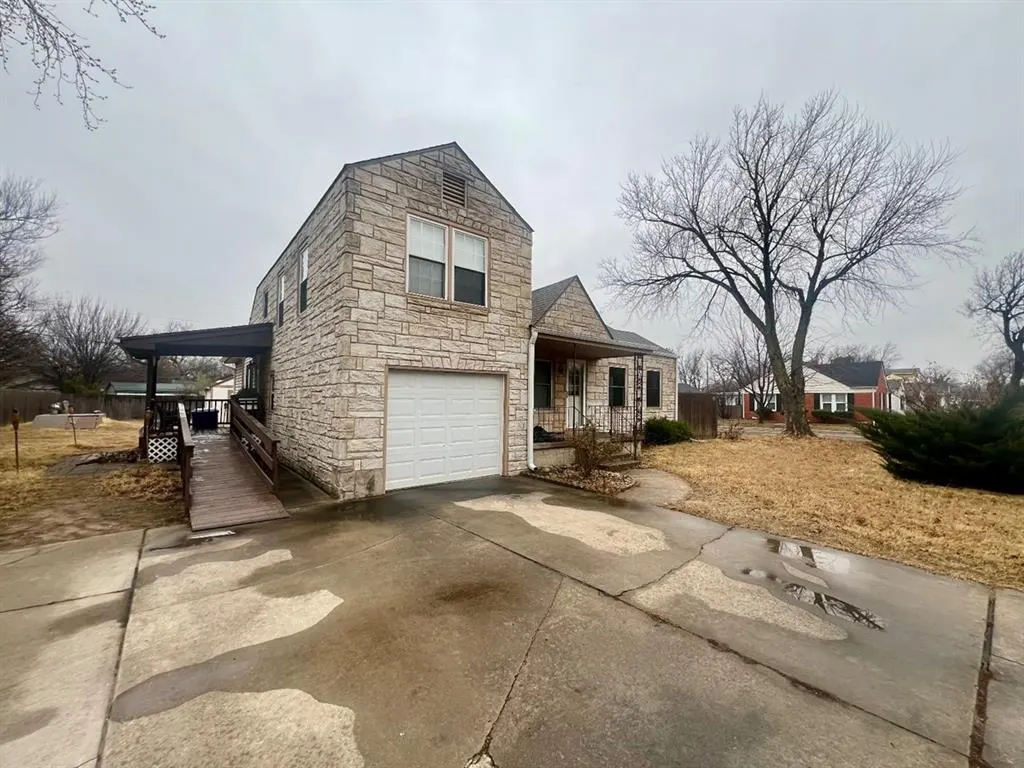 Photo 13 — 526 Nebraska Street, Norman, OK 73069
