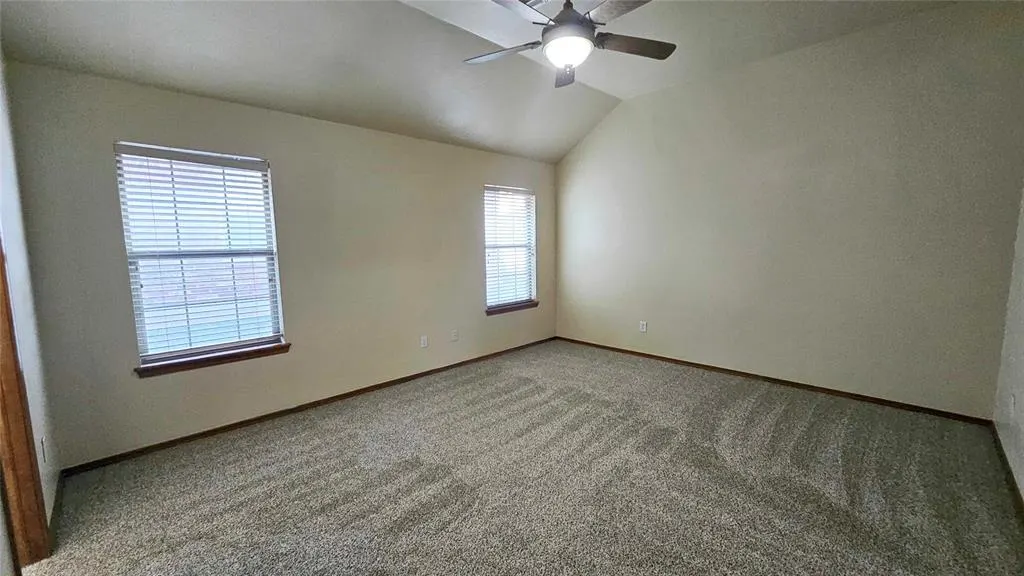 Photo 16 — 417 E Plantation Terrace, Mustang, OK 73064