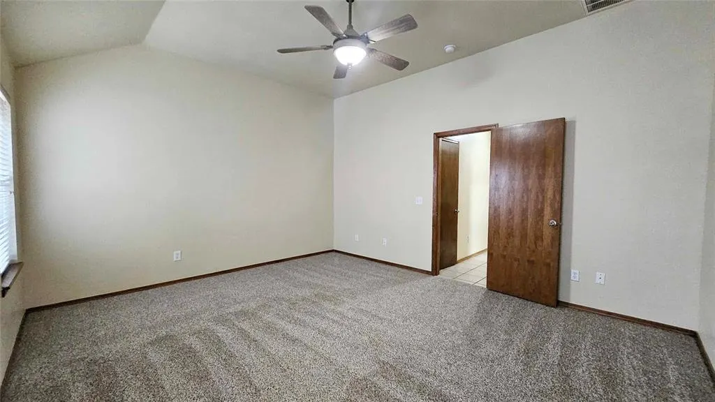 Photo 19 — 417 E Plantation Terrace, Mustang, OK 73064