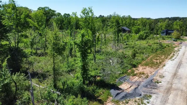 Photo 2 — 71 Woodland Ridge Trail, Broken Bow, OK 74728