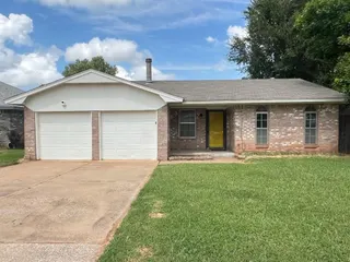 Sold home at 417 E Linden Lane