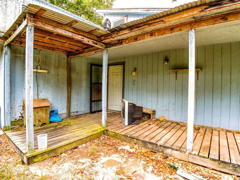 Photo 12 — 2371 Seminole Drive, Sulphur, OK 73086