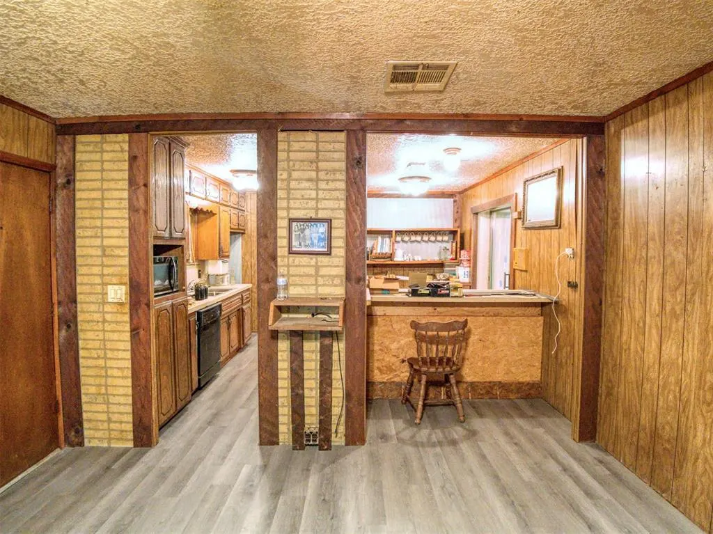 Photo 24 — 2371 Seminole Drive, Sulphur, OK 73086