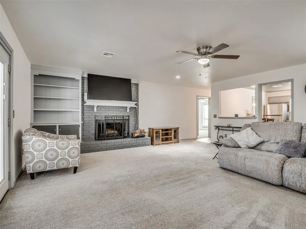 Photo 6 — 8809 NW 82nd Street, Oklahoma City, OK 73132