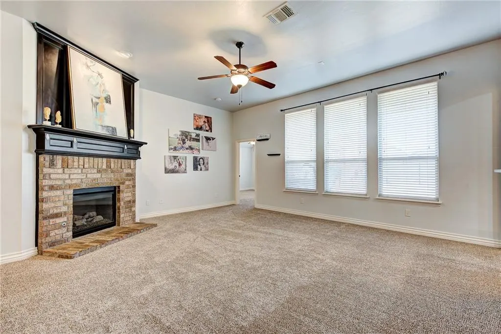 Photo 5 — 2405 SW 137th Street, Oklahoma City, OK 73170