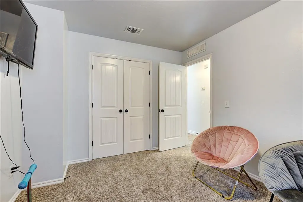 Photo 21 — 2405 SW 137th Street, Oklahoma City, OK 73170
