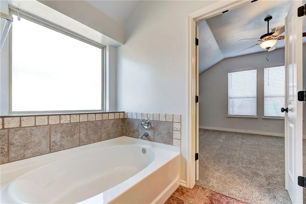 Photo 25 — 2405 SW 137th Street, Oklahoma City, OK 73170