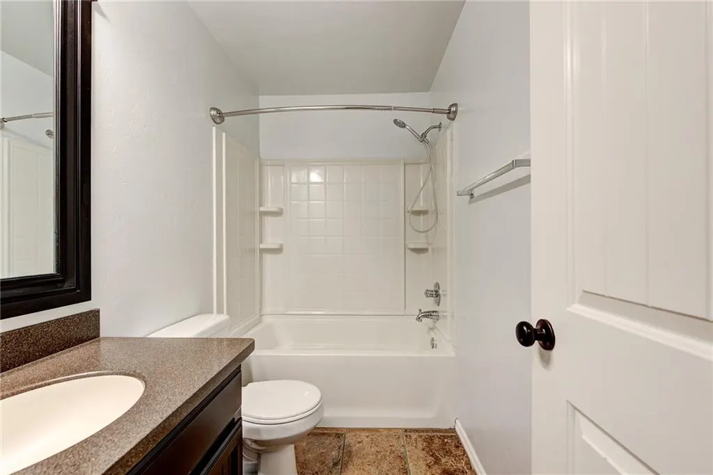 Photo 26 — 2405 SW 137th Street, Oklahoma City, OK 73170