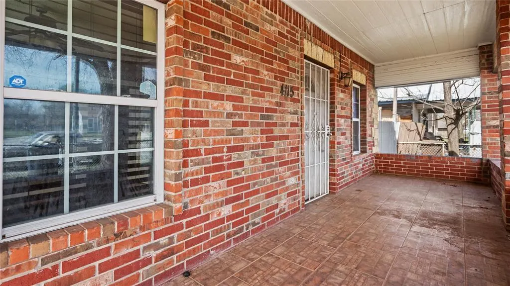 Photo 3 — 4115 S Shields Boulevard, Oklahoma City, OK 73129