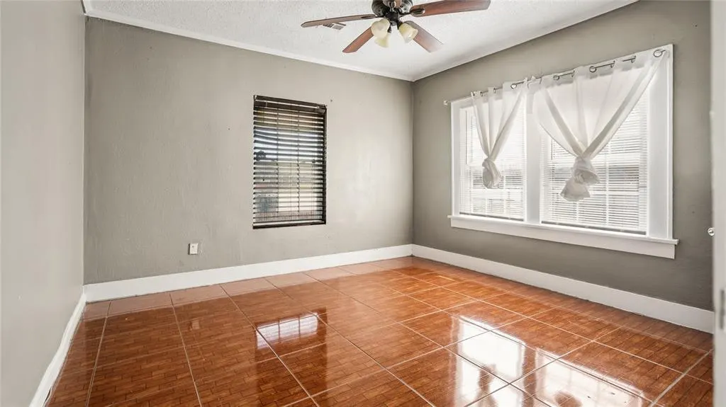 Photo 16 — 4115 S Shields Boulevard, Oklahoma City, OK 73129