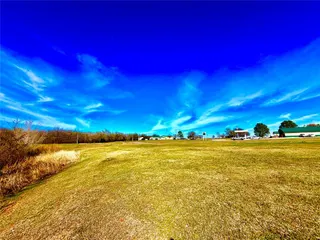 Sold home at 10452 Us Highway 77 Highway