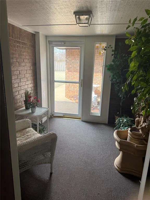 Photo 3 — 3216 Brookridge Street, Chickasha, OK 73018