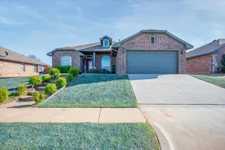 Sold home at 11300 NW 100th Street
