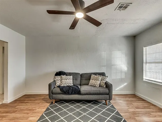 Photo 3 — 1229 N Meta Street, Oklahoma City, OK 73107
