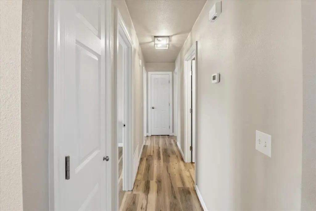 Photo 19 — 705 E Benton Avenue, Sayre, OK 73662