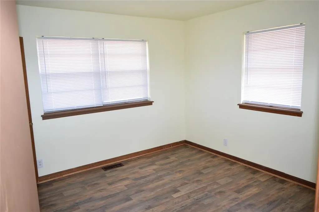 Photo 9 — 508 Cottonwood Lane, Tecumseh, OK 74873