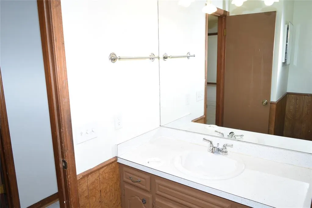 Photo 11 — 508 Cottonwood Lane, Tecumseh, OK 74873